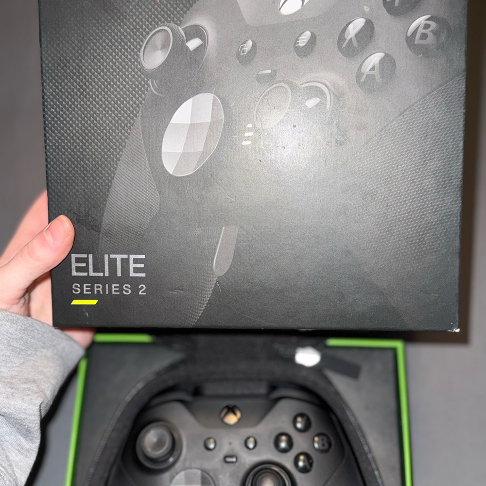 Xbox Elite Series 2 Wireless Controller - Black